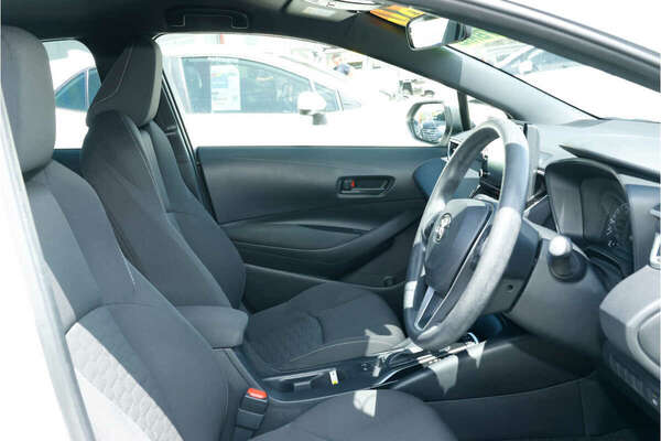 2022 Toyota Corolla Ascent Sport Hybrid ZWE211R