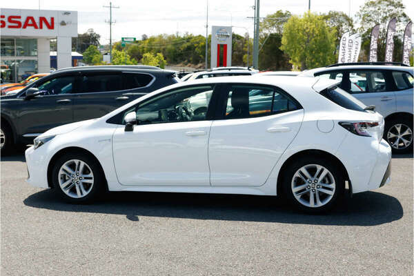 2022 Toyota Corolla Ascent Sport Hybrid ZWE211R