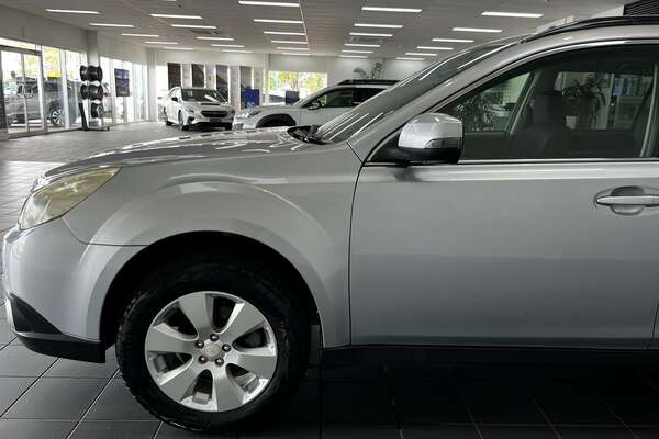 2012 Subaru Outback 2.5i 4GEN