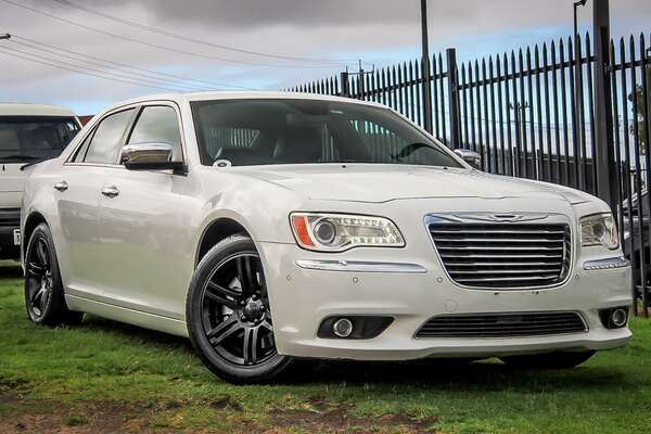 2014 Chrysler 300 Limited LX
