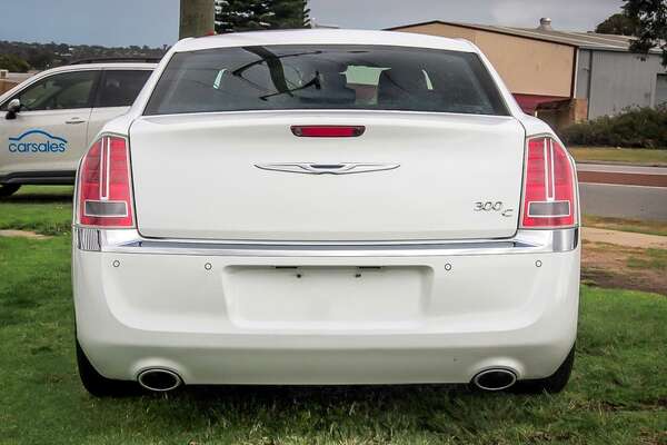 2014 Chrysler 300 Limited LX