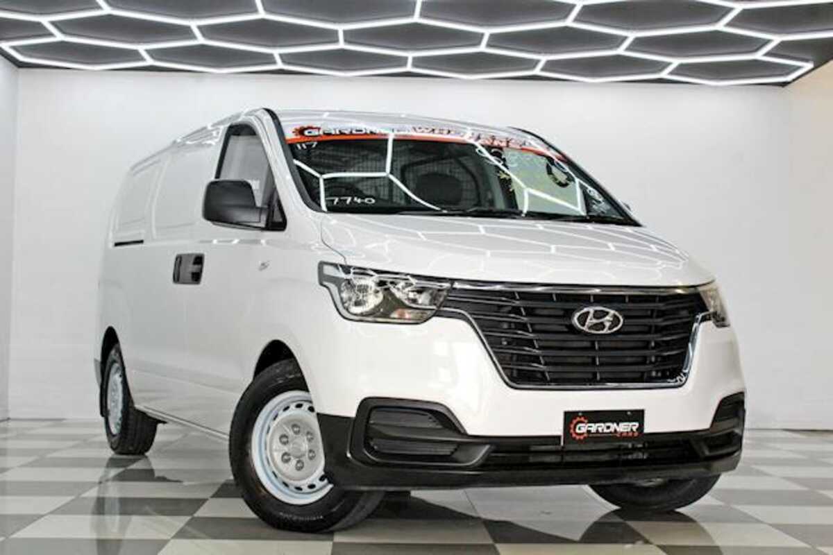 2019 Hyundai iLoad  TQ4