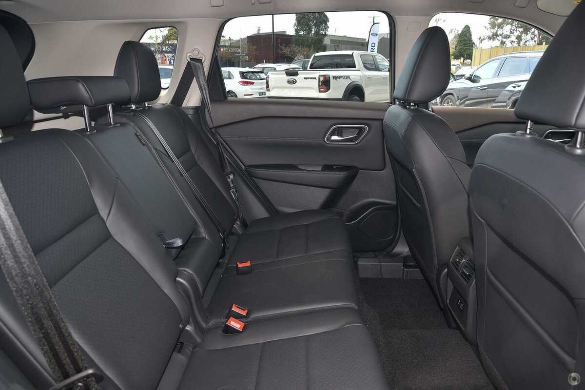 2023 Nissan X-TRAIL ST-L e-POWER T33
