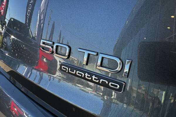 2021 Audi Q7 50 TDI S line 4M