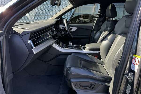2021 Audi Q7 50 TDI S line 4M