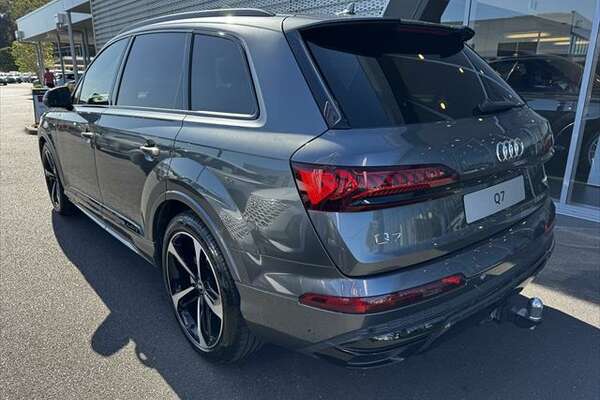 2021 Audi Q7 50 TDI S line 4M