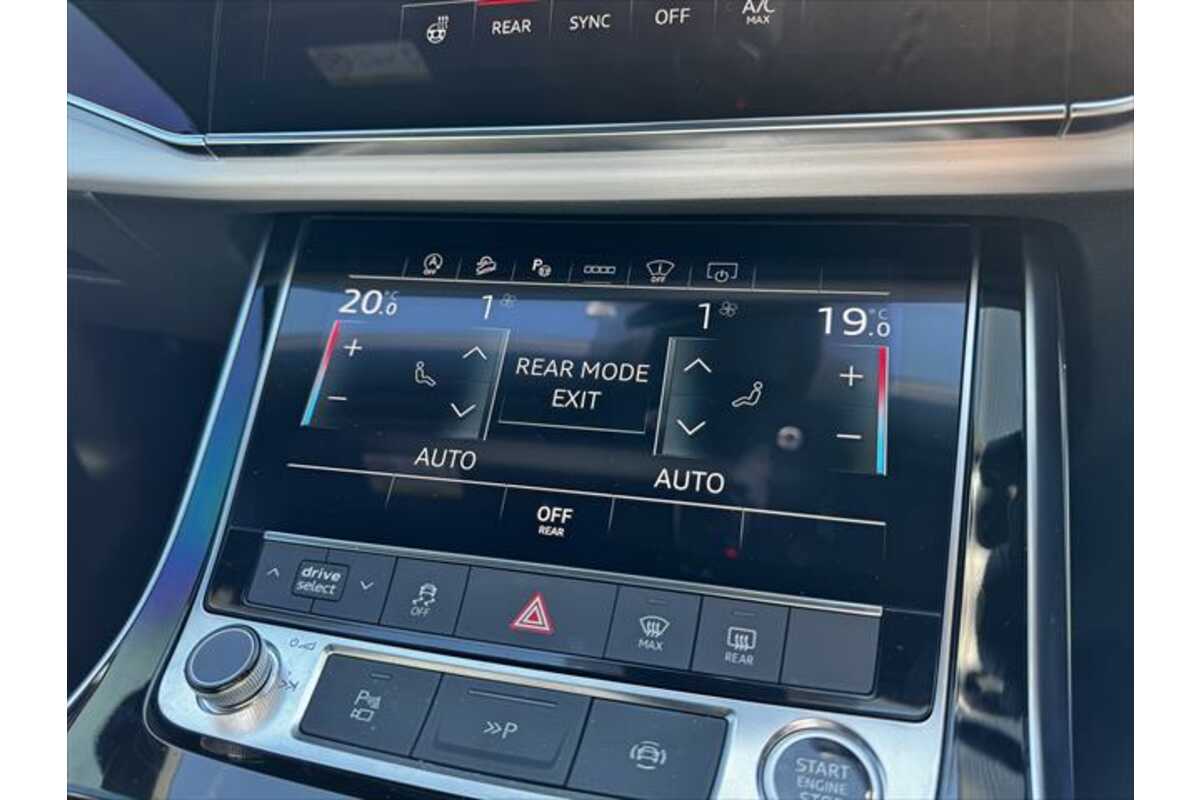 2021 Audi Q7 50 TDI S line 4M