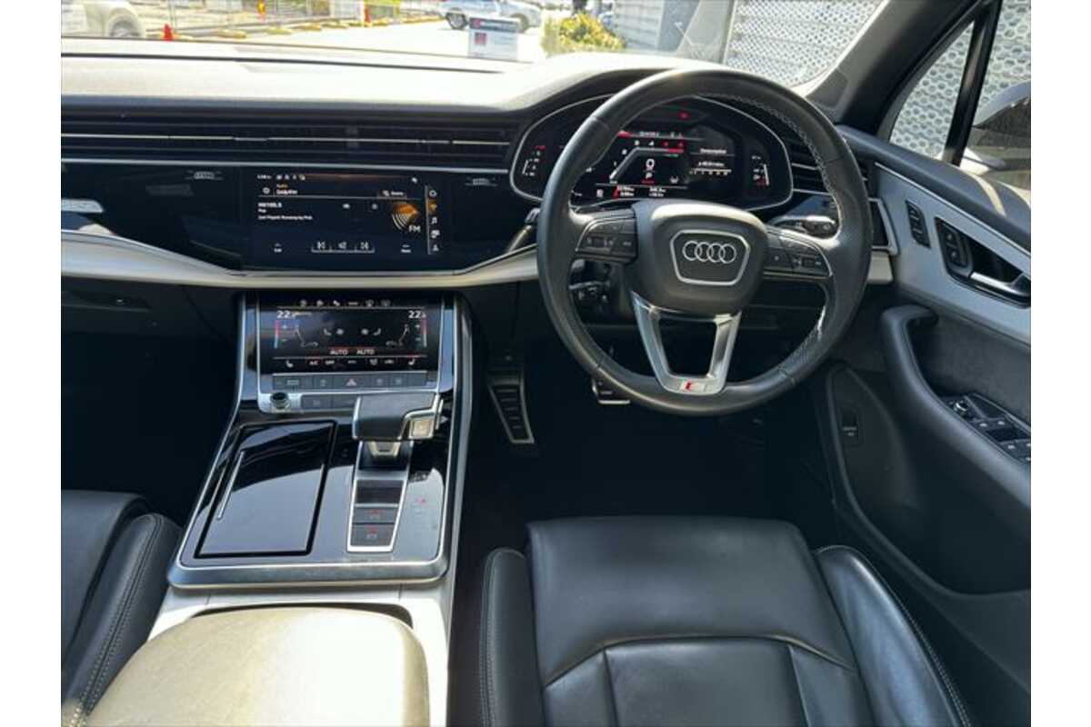 2021 Audi Q7 50 TDI S line 4M