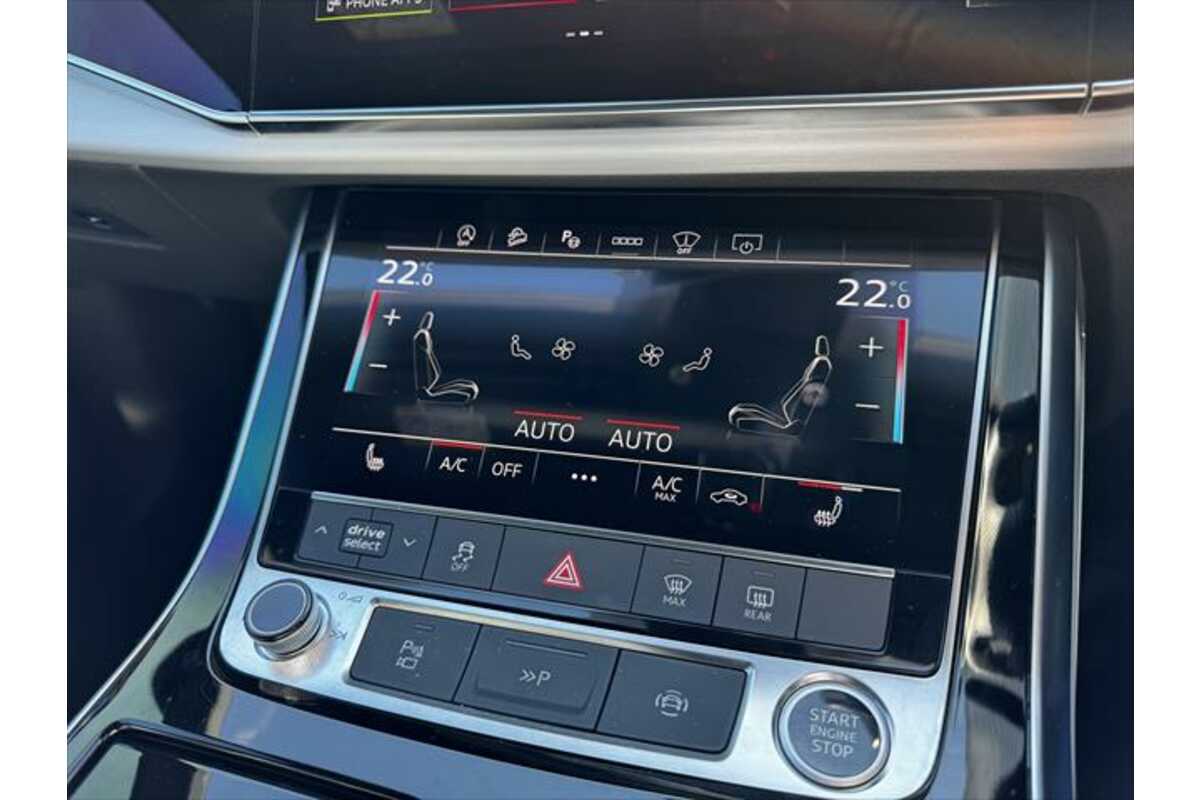 2021 Audi Q7 50 TDI S line 4M