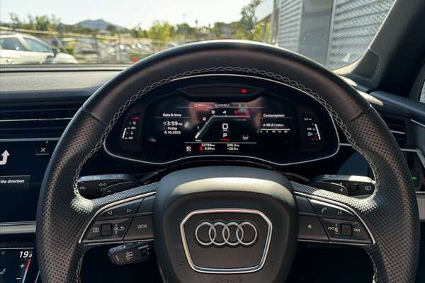 2021 Audi Q7 50 TDI S line 4M