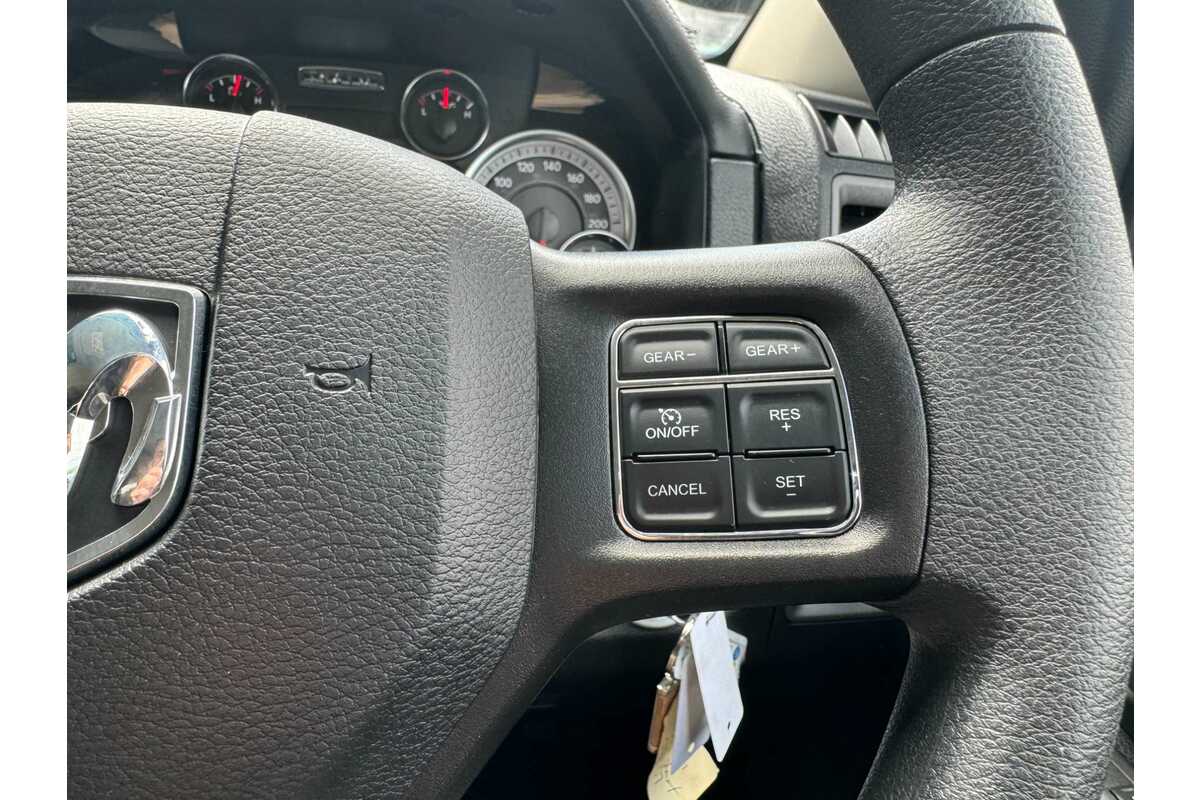 2022 RAM 1500 Express DS