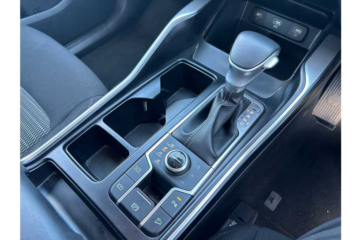 2022 Kia Sorento Sport MQ4
