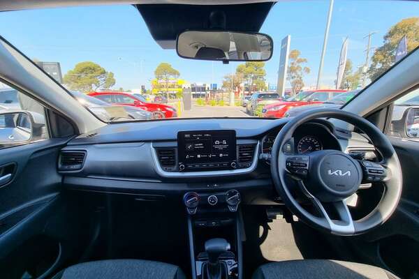 2022 Kia Stonic S YB