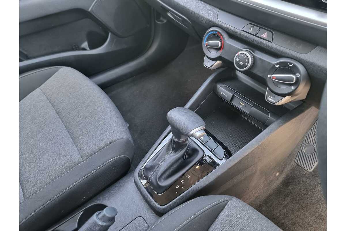 2022 Kia Stonic S YB