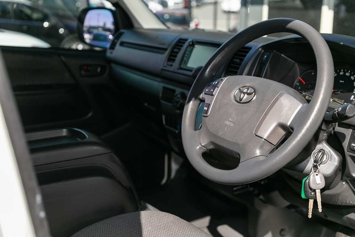 2017 Toyota Hiace  KDH201R