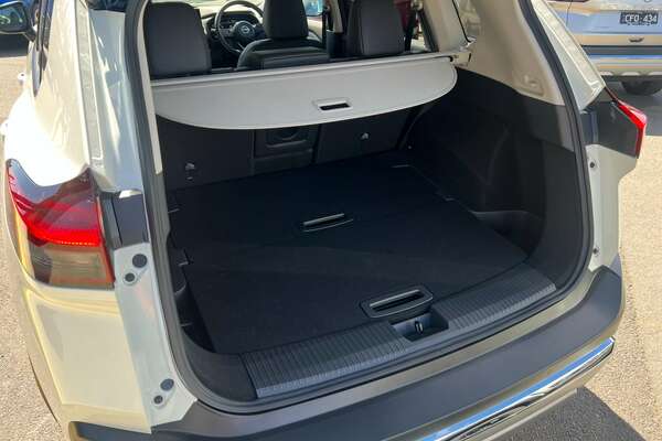 2023 Nissan X-TRAIL Ti e-POWER T33