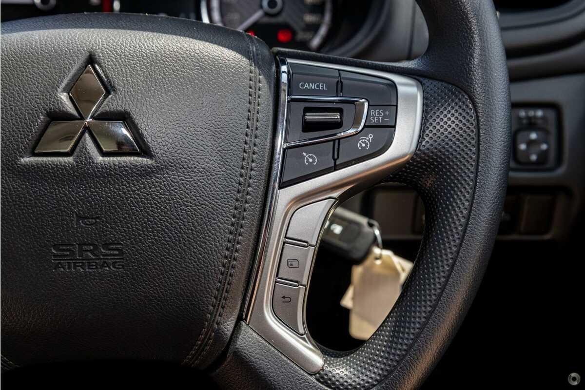 2023 Mitsubishi Triton GLX MR