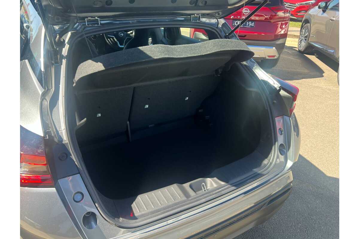 2023 Nissan JUKE ST-L F16