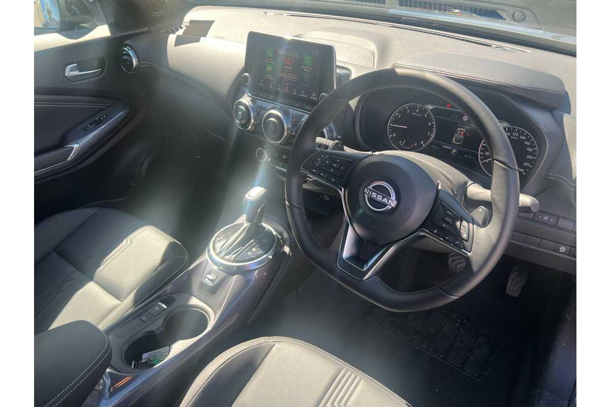 2023 Nissan JUKE ST-L F16
