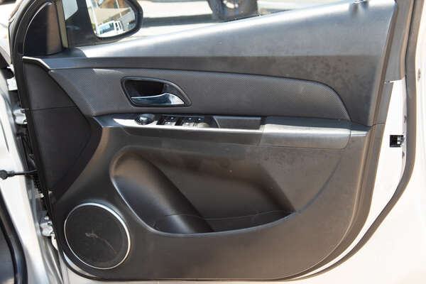2015 Holden Cruze Equipe JH Series II
