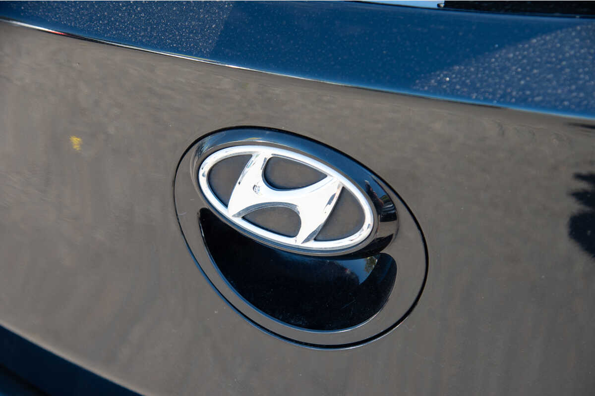 2018 Hyundai Accent Sport RB6