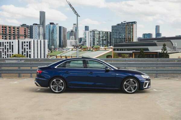 2020 Audi A4 35 TFSI S line B9
