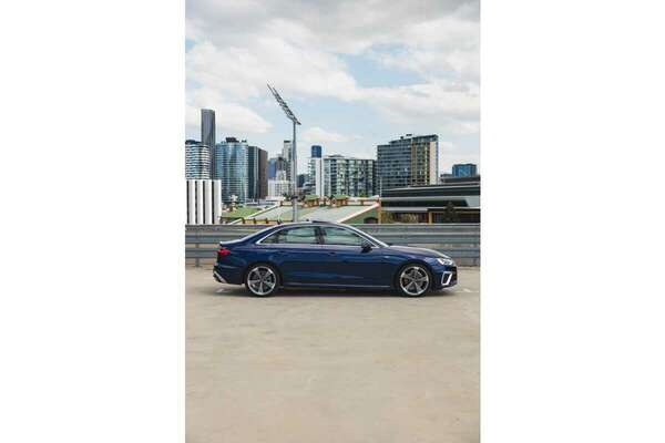 2020 Audi A4 35 TFSI S line B9