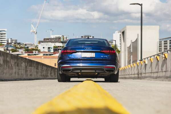 2020 Audi A4 35 TFSI S line B9