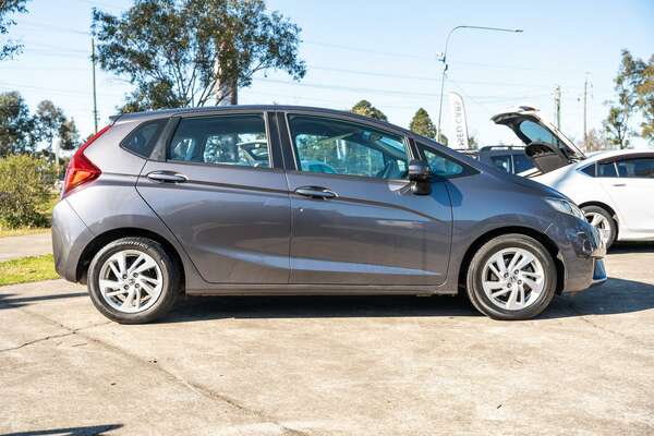 2017 Honda Jazz VTi GF