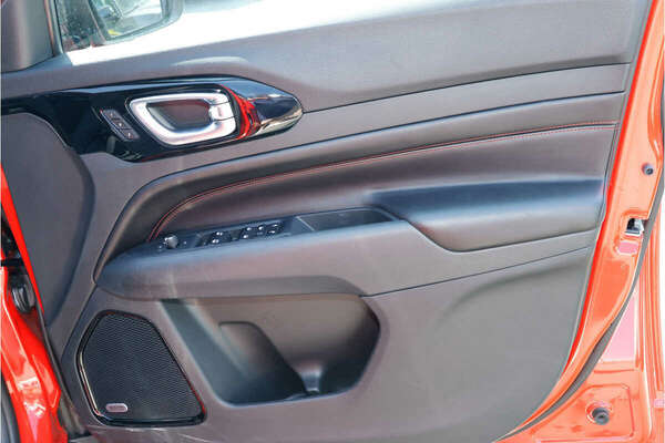 2023 Jeep Compass Trailhawk M6