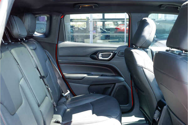 2023 Jeep Compass Trailhawk M6