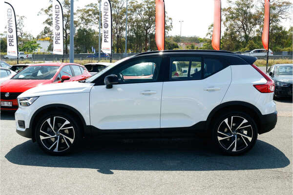 2020 Volvo XC40 T5 R-Design