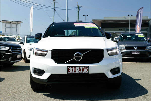 2020 Volvo XC40 T5 R-Design