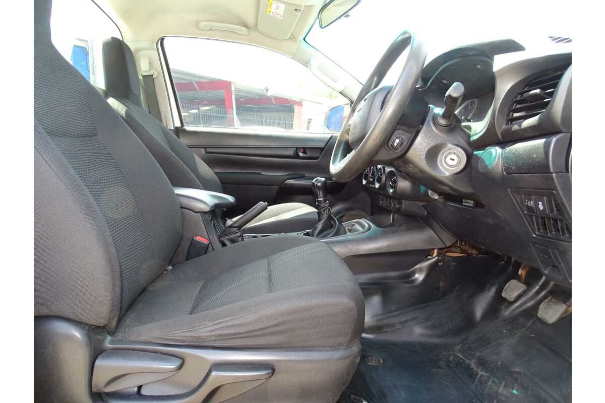 2018 Toyota Hilux SR GUN126R