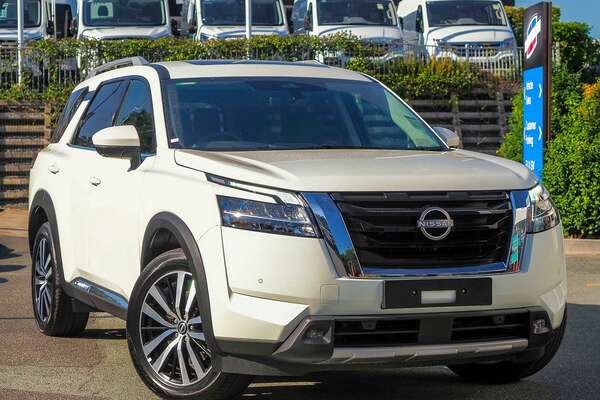 2023 Nissan Pathfinder Ti-L R53