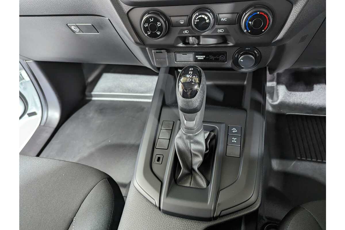 2023 Isuzu D-MAX SX RG