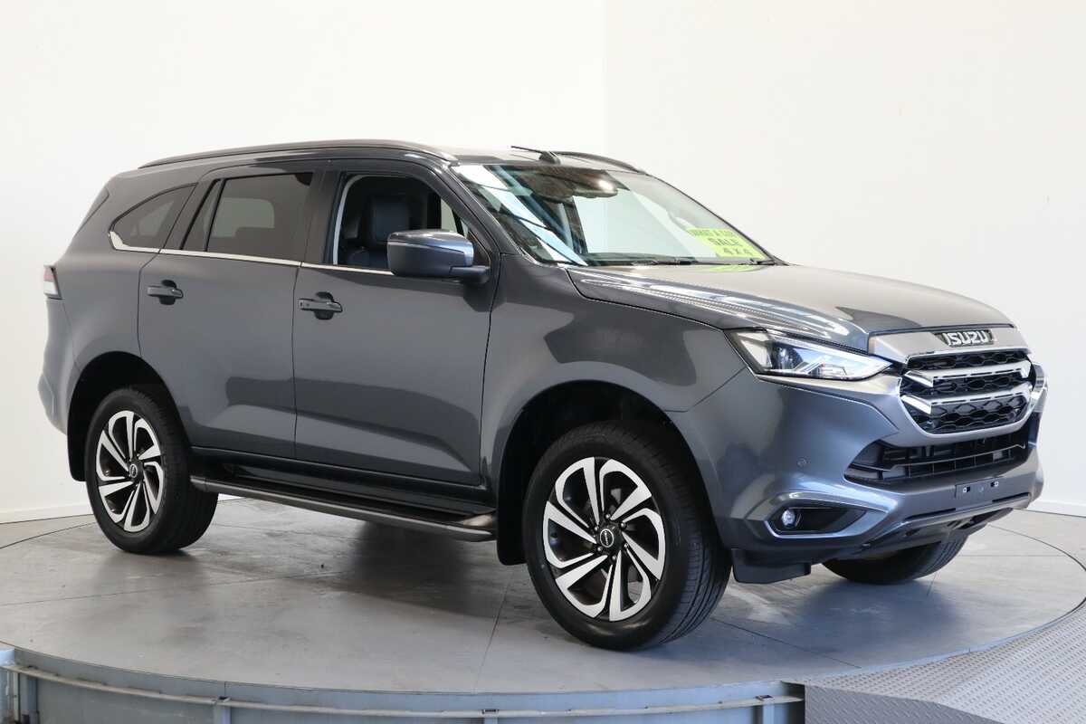 2021 Isuzu MU-X LS-T 4x4 SEQ SPORTS MODEWAGON UJOR106