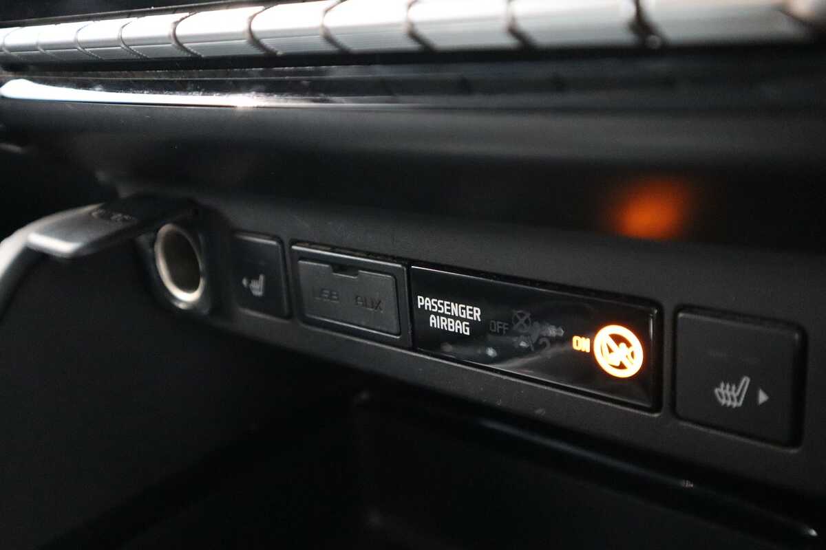 2021 Isuzu MU-X LS-T 4x4 SEQ SPORTS MODEWAGON UJOR106