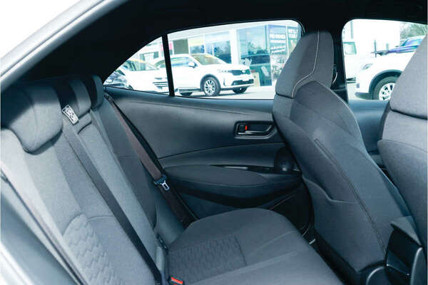 2022 Toyota Corolla Ascent Sport Hybrid ZWE211R