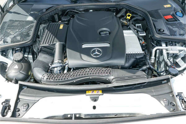 2016 Mercedes Benz C-Class C200 W205