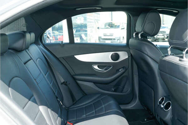 2016 Mercedes Benz C-Class C200 W205