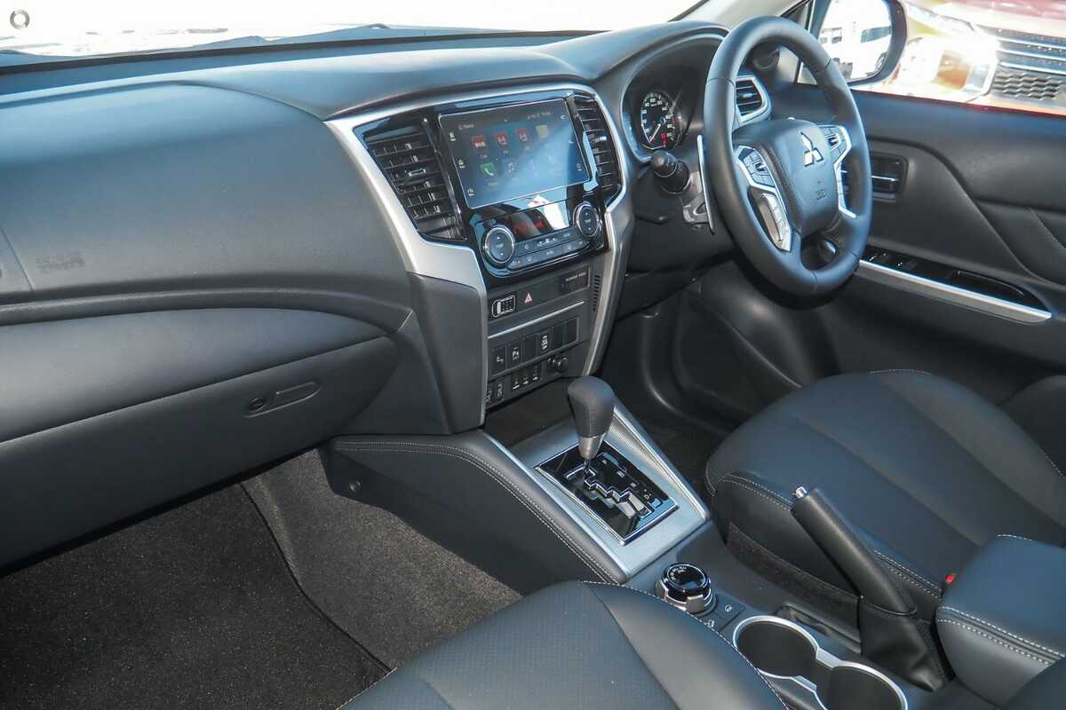 2023 Mitsubishi Triton GSR MR