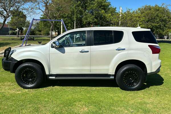 2019 Isuzu MU-X LS-U