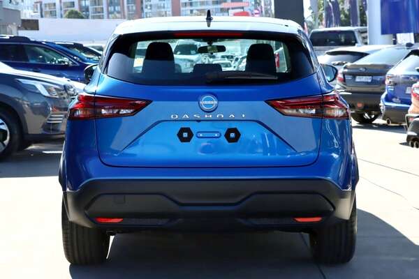 2023 Nissan QASHQAI ST+ J12