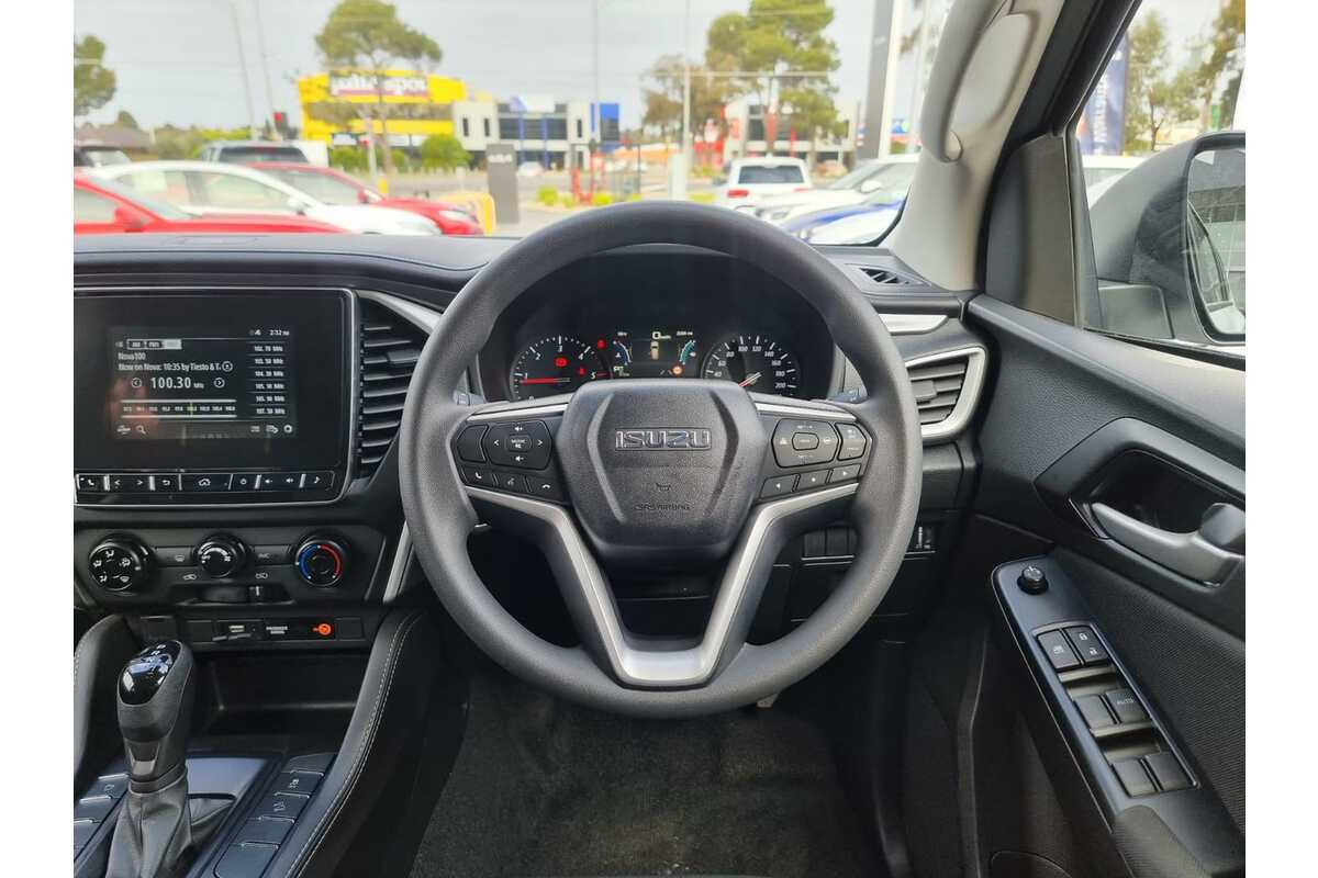 2022 Isuzu MU-X LS-M