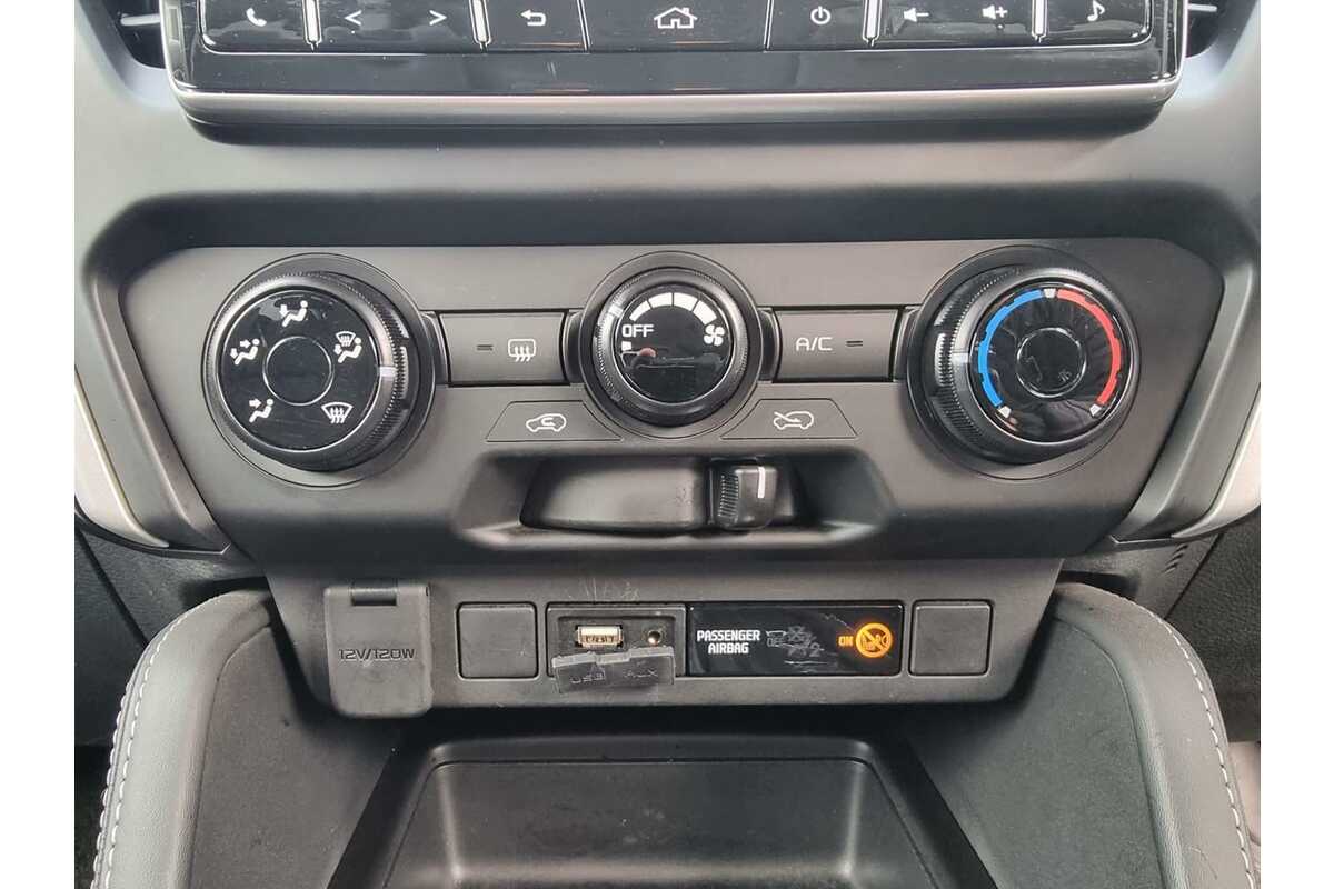 2022 Isuzu MU-X LS-M