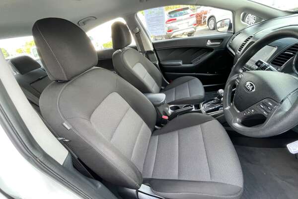 2017 Kia Cerato S YD