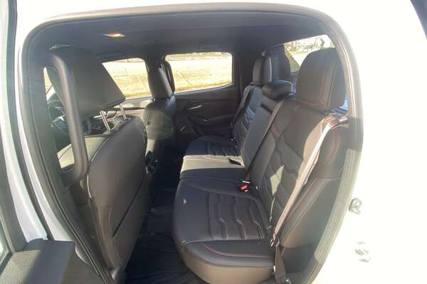 2024 Isuzu D-MAX X-TERRAIN 4X4