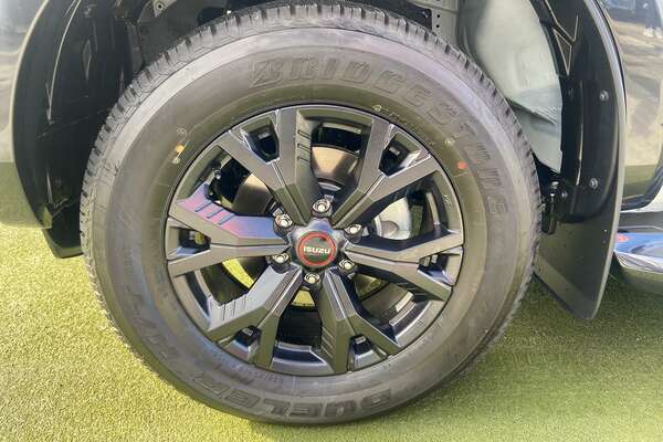 2024 Isuzu D-MAX X-TERRAIN 4X4