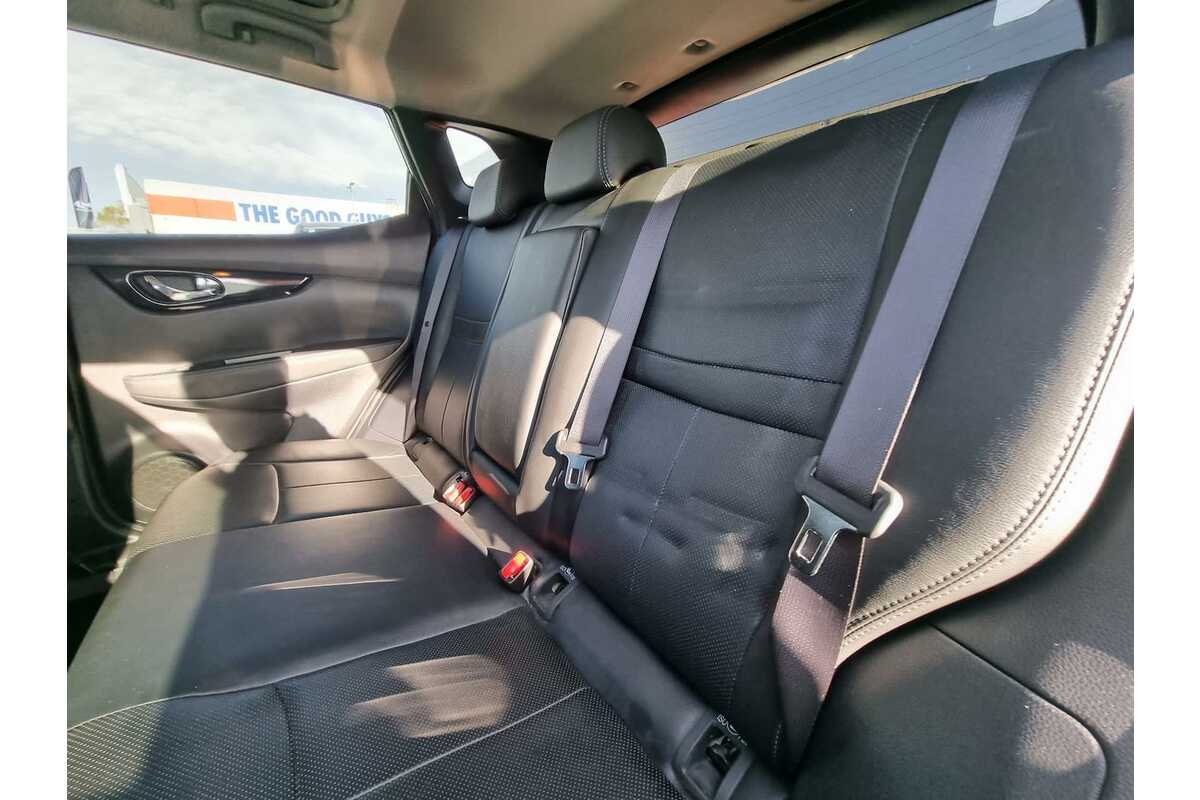 2015 Nissan QASHQAI Ti J11